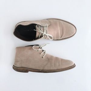 COLE HAAN || Desert Chukka - size 7.5